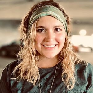 Meet your Posher, Gillian